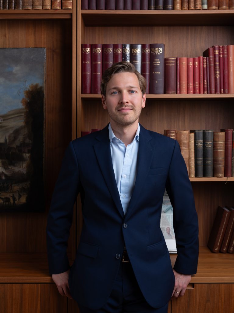 Mag. Georg Buresch, MBA, Rechtsanwalt für Immobi-lienrecht